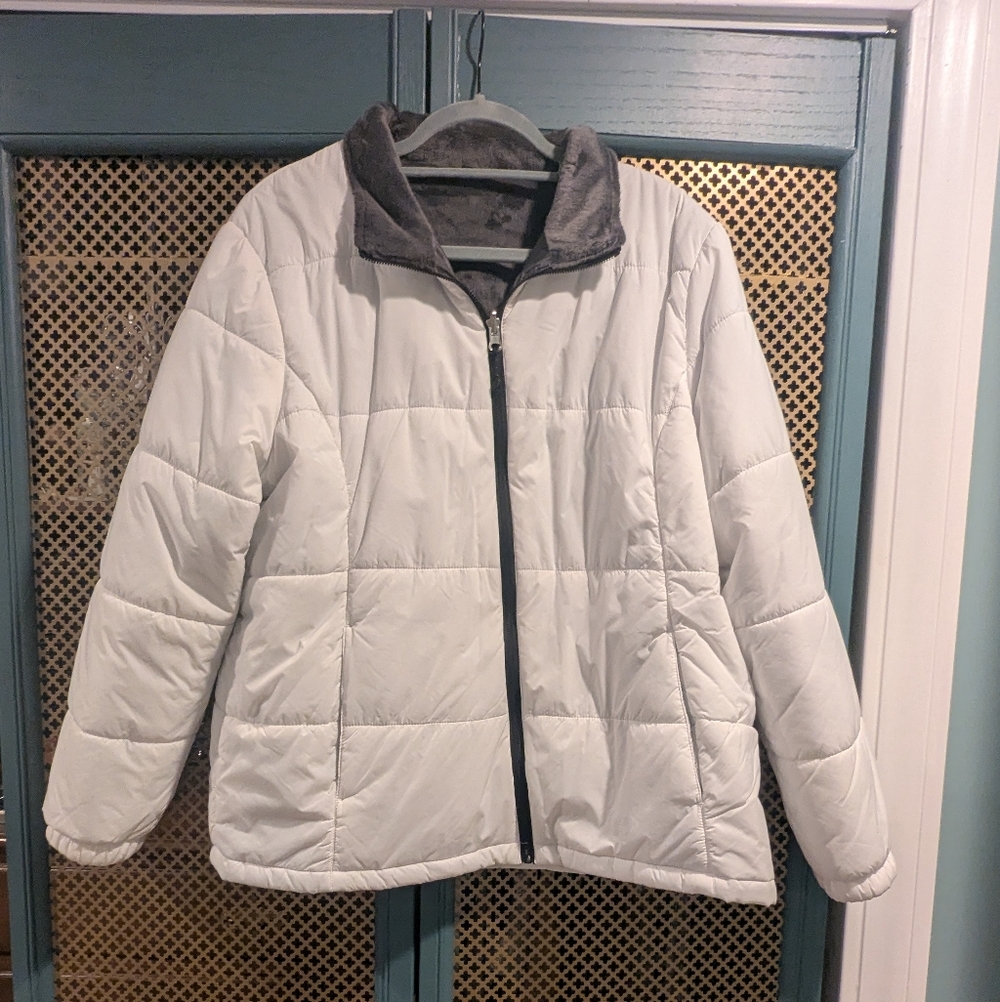Free Country Women's Light Gray Puffer Jacket